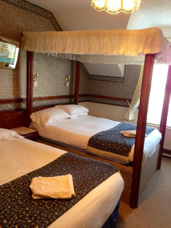 Penrhys Hotel Cardiff Bagian luar foto