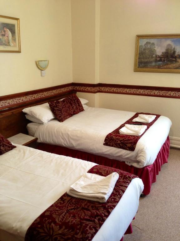 Penrhys Hotel Cardiff Bagian luar foto