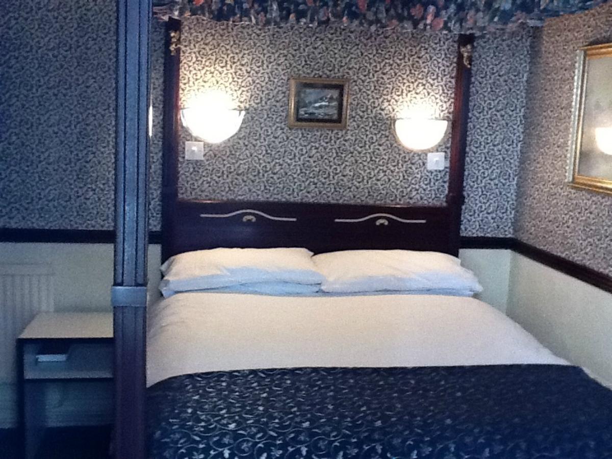 Penrhys Hotel Cardiff Bagian luar foto